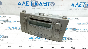 Tape player, CD changer, radio, dashboard Toyota Solara 2.4 04-06 scratches