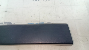 Jeep Cherokee KL 19-23 rear right fender arch trim, structure, scratches