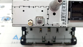 Monitor, display Jeep Renegade 15 - small display, volume control defect