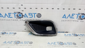 Left fog light frame for Jeep Cherokee KL 19-23 with chrome frame, sand, scratches