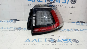 Jeep Cherokee KL 19-23 right outer fender light, scratches, sand
