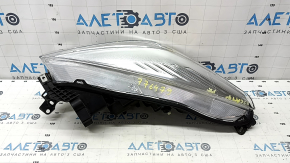 Ford Escape MK3 17-19 Restyling Halogen Light Front Right Headlight, Sand, and Scratches