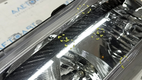 Ford Escape MK3 17-19 Restyling Halogen Light Front Right Headlight, Sand, and Scratches