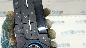 Climate control system for a Ford Escape MK3 2017-2019 (restored auto) with heating, scratches
