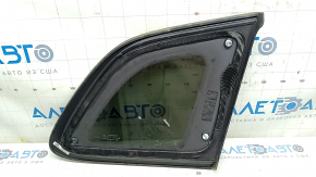 Jeep Cherokee KL 19-20 chrome rear left window, chrome scratches