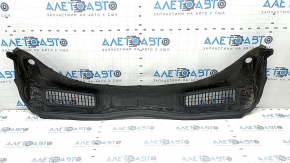 Plastic windshield wiper grille for Ford Escape MK3 13-19 models with crack in mounting