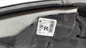 Tesla Model 3 18-20 LED right front headlight, leaking inside