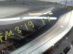 Tesla Model 3 18-20 LED right front headlight, leaking inside