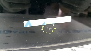 Jeep Grand Cherokee WK2 17-22 windshield: sand, air along the edge, chip