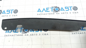 Jeep Grand Cherokee WK2 11-22 rear right fender arch trim, structure, scratches
