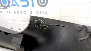 Left arch trim for Jeep Grand Cherokee WK2 18-20, black, non-electric, broken fasteners, scratches, needs cleaning