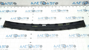 Upper rear bumper trim for Jeep Grand Cherokee WK2 11-22, structure, scratches