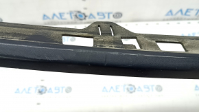 Jeep Grand Cherokee WK2 11-22 rear bumper trim scratch pattern