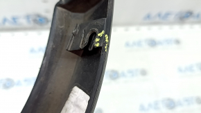 Lower rear left door arch trim for Jeep Grand Cherokee WK2 11-22, structure, crack in fastening