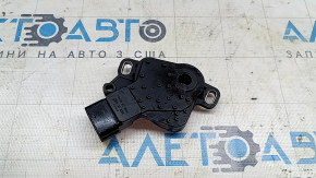 Nissan Pathfinder 13-14 AWD automatic transmission selector position sensor, broken connector