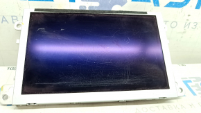 The monitor, display, and navigation of the Audi A4 B8 08-16 are worn out.