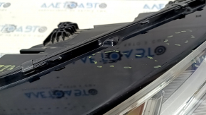 Right front headlight assembly for an Audi Q5 80A 18-20 LED, scratches, one missing mount