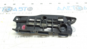 The front bumper mount, left, Lexus ES300h ES350 13-18, is broken.