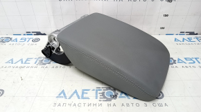 Audi Q5 80A 18-20 center console armrest, gray leather, gray stitching, retractable, scratched
