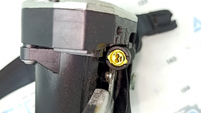 Audi Q7 16-25 black driver's seat belt, broken