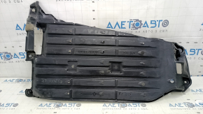 Rear left underbody protection for Lexus ES300h ES350 13-15 scratches on the underbody, minor defect