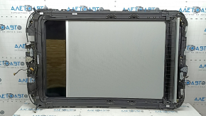 Audi Q7 16-25 gray panoramic window assembly, ready for cleaning