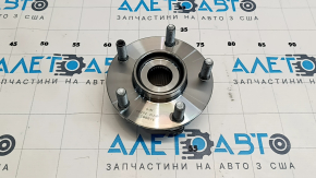 Hub front left Nissan Rogue 14-20 type 1