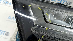 Left front headlight assembly for an Audi Q7 16-19 LED, cracked paint