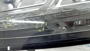Left front headlight assembly for an Audi Q7 16-19 LED, cracked paint