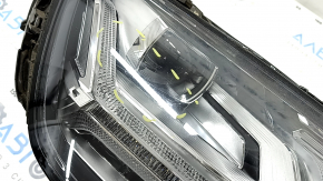 Right front headlight assembly for an Audi Q7 16-19 LED, sand-stained, scuffed, varnish peeling