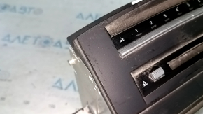Mercedes W221 navigation computer with disc drive scratches