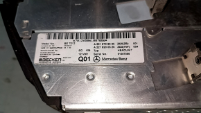 Mercedes W221 navigation computer with disc drive scratches