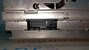 Mercedes W221 navigation computer with disc drive scratches