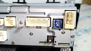 Subaru Legacy 15-17 Fujitsu Ten Monitor