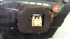 Right headlight Audi Q7 16-19 scratches