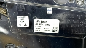 Right headlight Audi Q7 16-19 scratches