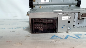 Jeep Cherokee KL 14-14 radio tape recorder with small display and scratch