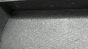 The trunk tray of the Subaru Forester 14-18 SJ is dented