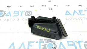 Right windshield wiper cover for Toyota Prius V 12-17 (scratches)