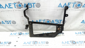 Right additional radiator bracket for Audi Q7 16-19 3.0T, metal