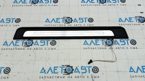 Front right outer door sill trim for Audi Q7 16-25, black with chrome, backlit, scratches