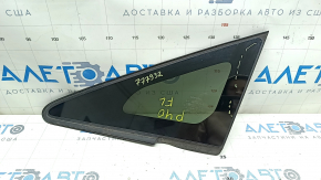 Front left window glass, Toyota Prius V 12-17, scratches