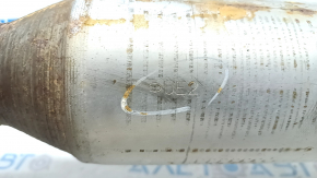 The exhaust pipe with the catalytic converter of the Lexus ES300h 13-18 is crushed.