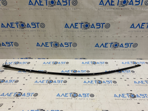 Upper front left door molding for Toyota Rav4 19-24, chrome, dented at the end