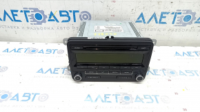 Radio tape recorder VW Passat b7 12-15 USA chipped, scratched