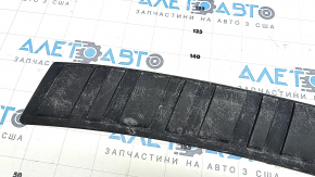 Subaru Forester 14-18 SJ rear bumper trim: structure, scratches, and abrasions