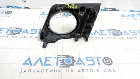 Left bumper grille for Toyota Prius V 12-14 pre-rest under fog lights, sand, bumps