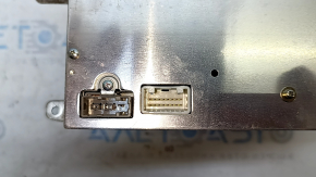 Nissan Versa 1995-1996 radio tape recorder with scratches