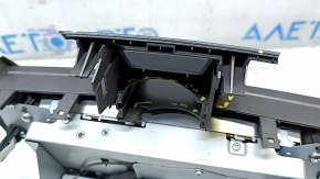 Monitor, display, navigation Lexus LS460 07-12 part of frame missing