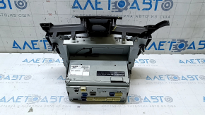 Monitor, display, navigation Lexus LS460 07-12 part of frame missing